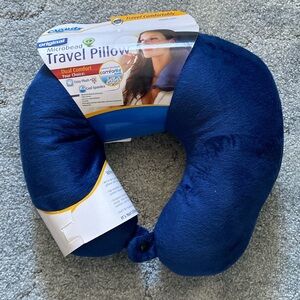 Cloudz Blue Travel Pillow